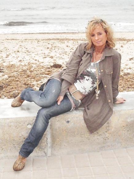 Sex Mama Sylvia image