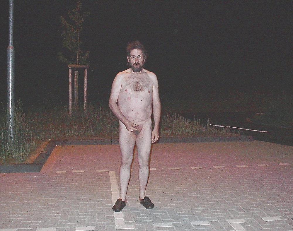 Sex Nude on Street 3 image