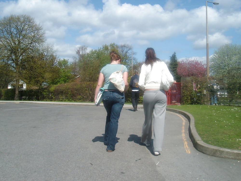 Sex Candid Asses on the Street image