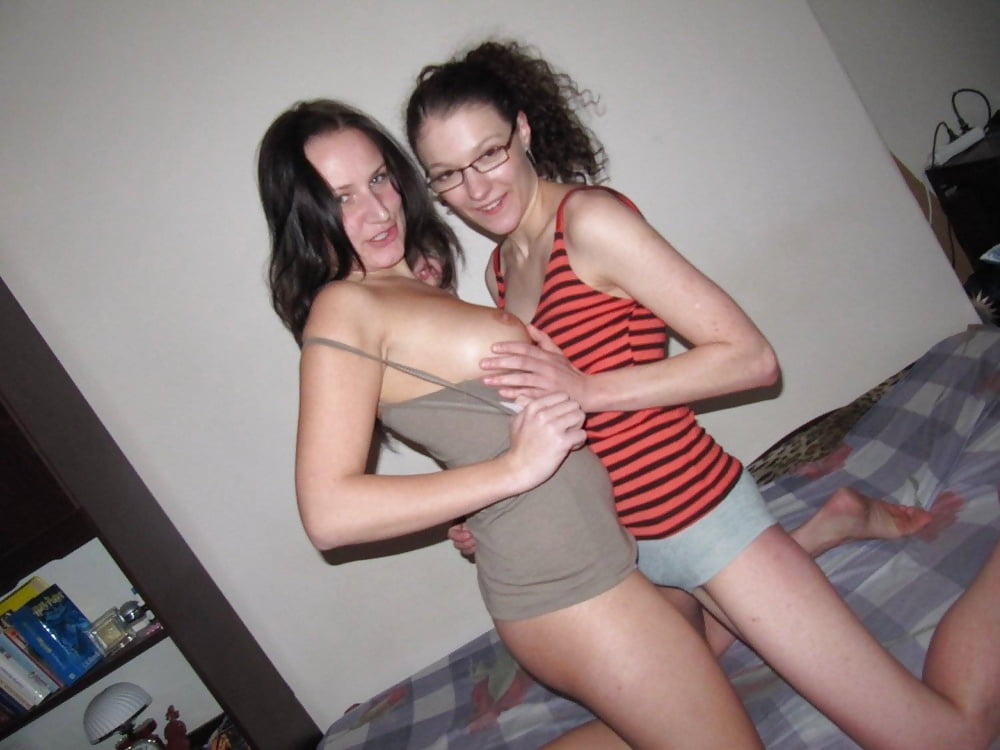 Sex french milf lesbians image