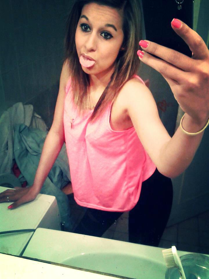 Sex ex suceuse du 95 m1tenant married merveille. image