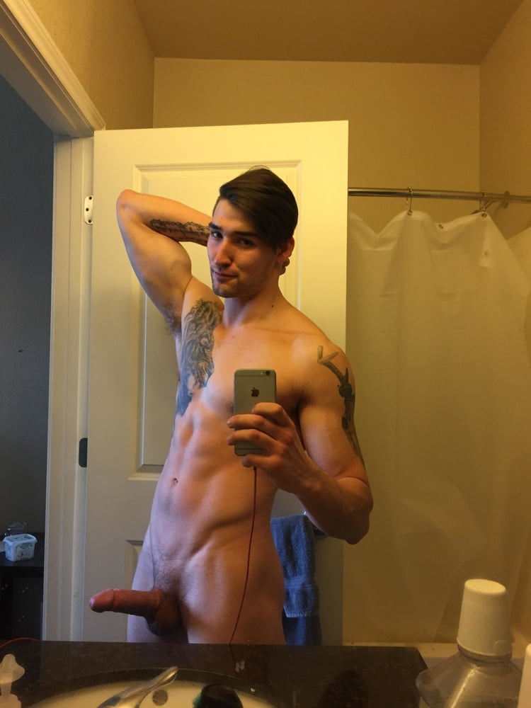 male Hot selfies naked