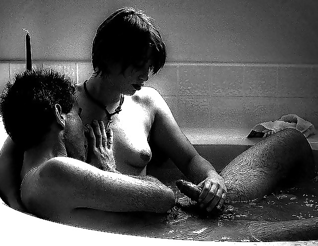 Sex Erotic Bathtub Babes - Session 2 image