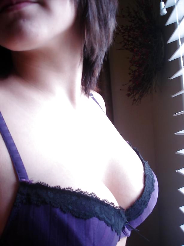 Sex Bra Babes 33 image