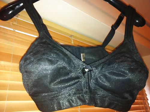 Sex Mature bra image
