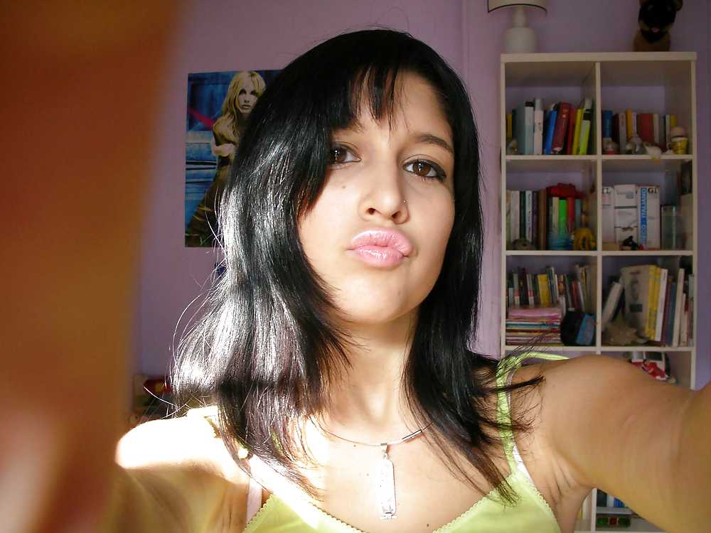 Sex Dark Haired Girl image