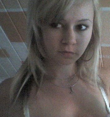 Sex Stolen Pics - Blonde Teen Laura Part 1 image