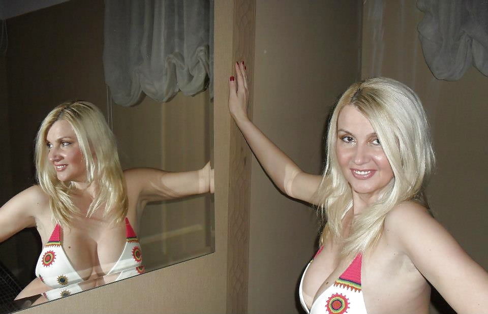 Sex Blonde MILF facebook image