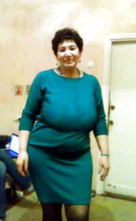 Russian Busty Granny! Amateur!