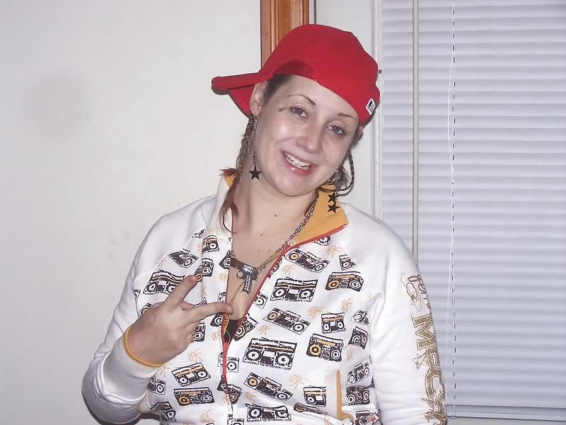 Sex 'I Only Date Black Guys' - Wigger Girls image