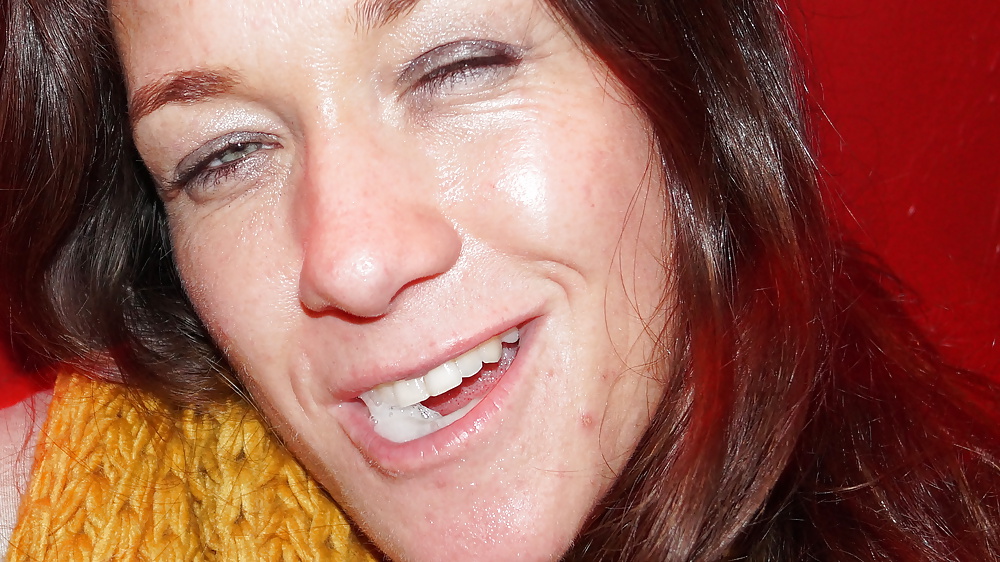 Sex glory hole Andrea image