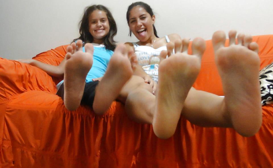 Worship Teen Feet