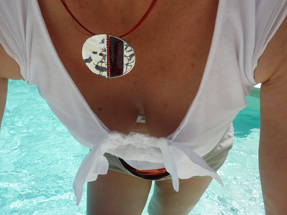 Sex Relaxing at the pool... image