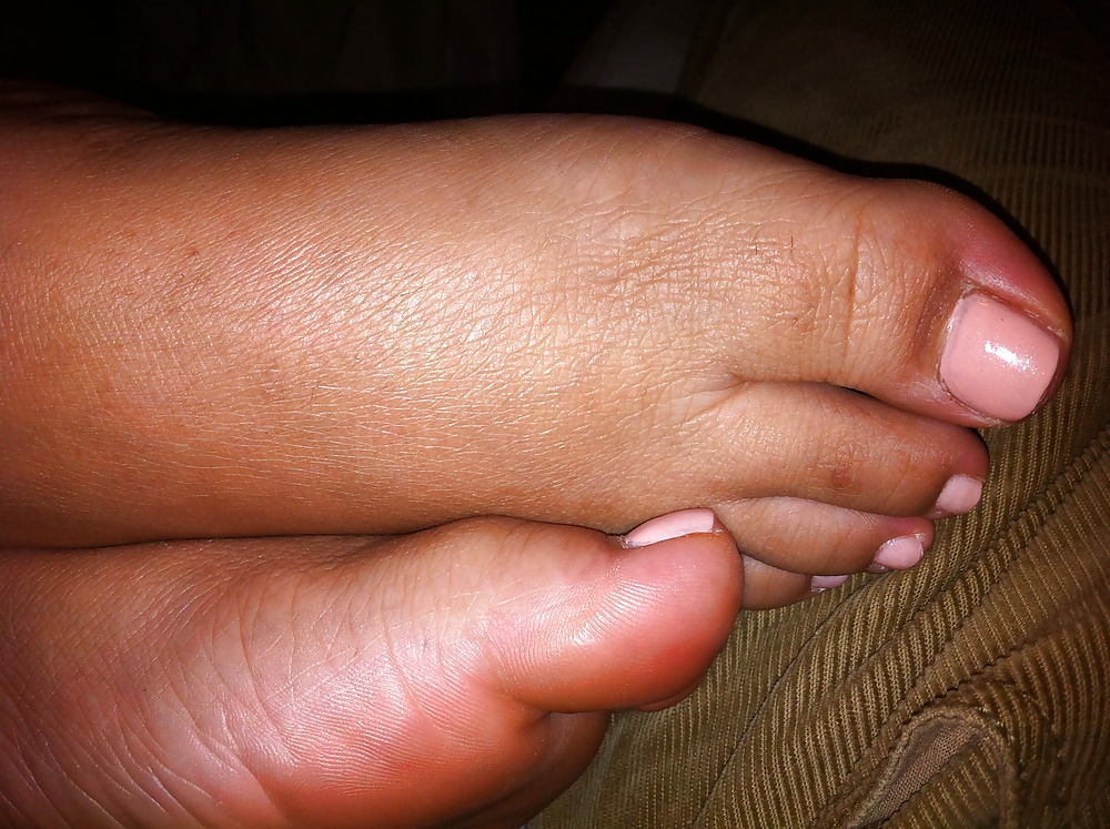 Sex FAT SEXY FEET AND TOES MEATY SOLES image