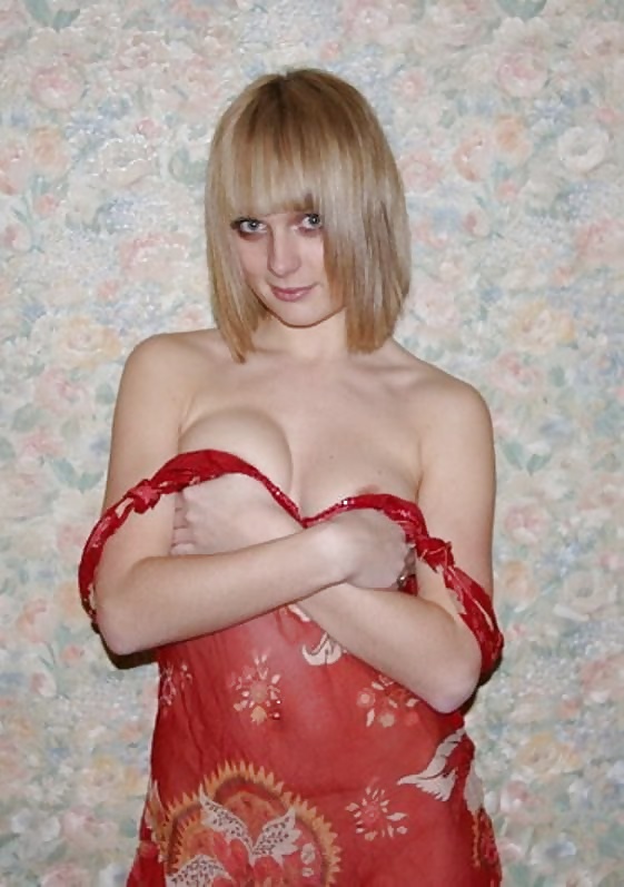 Sex Young blonde wife image