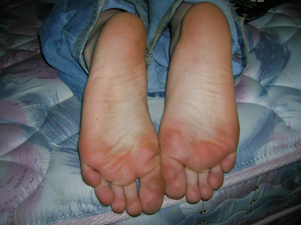 Sex caroline feet soles ayak image