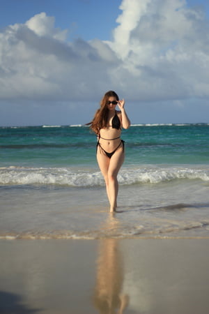 softcore beach photoshoot         