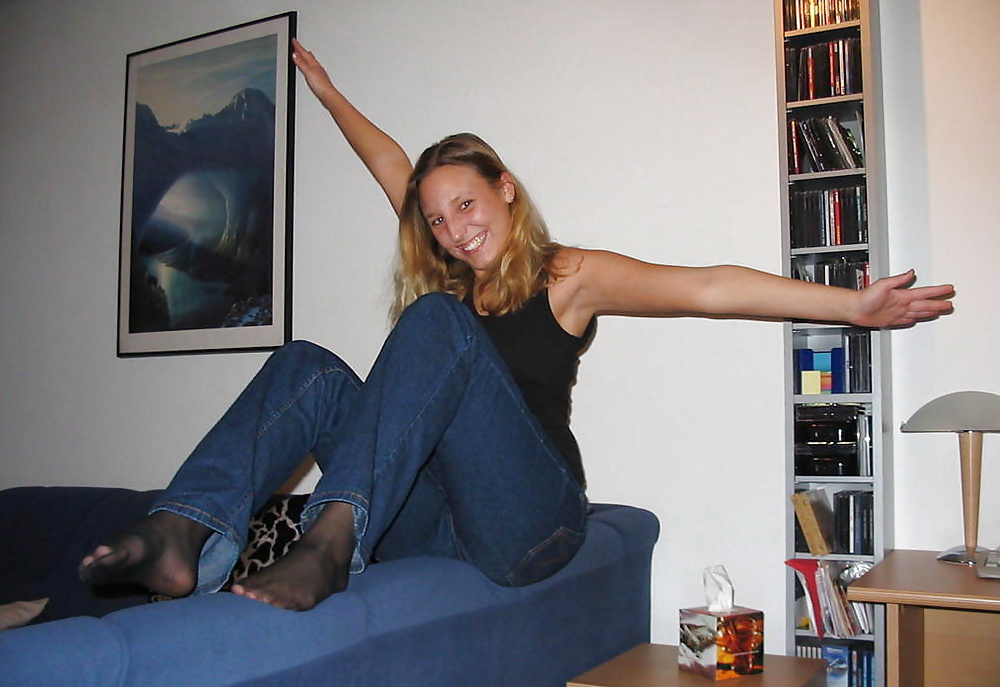 Sex Nylon under Hose - image