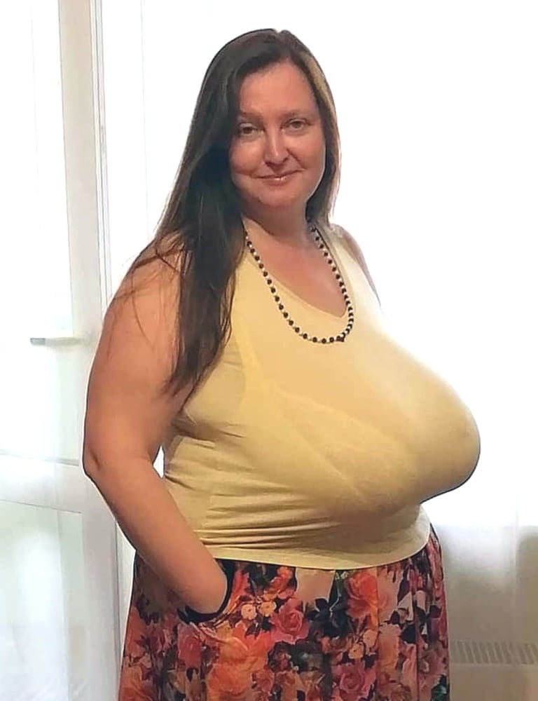 Bbw mix 1686 (Dressed) - 16 Photos 