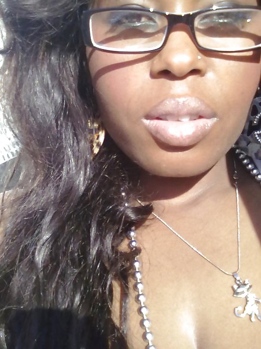 Sex Clemence face juice image