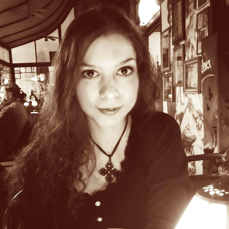 Sex Cutie redhead Lea image