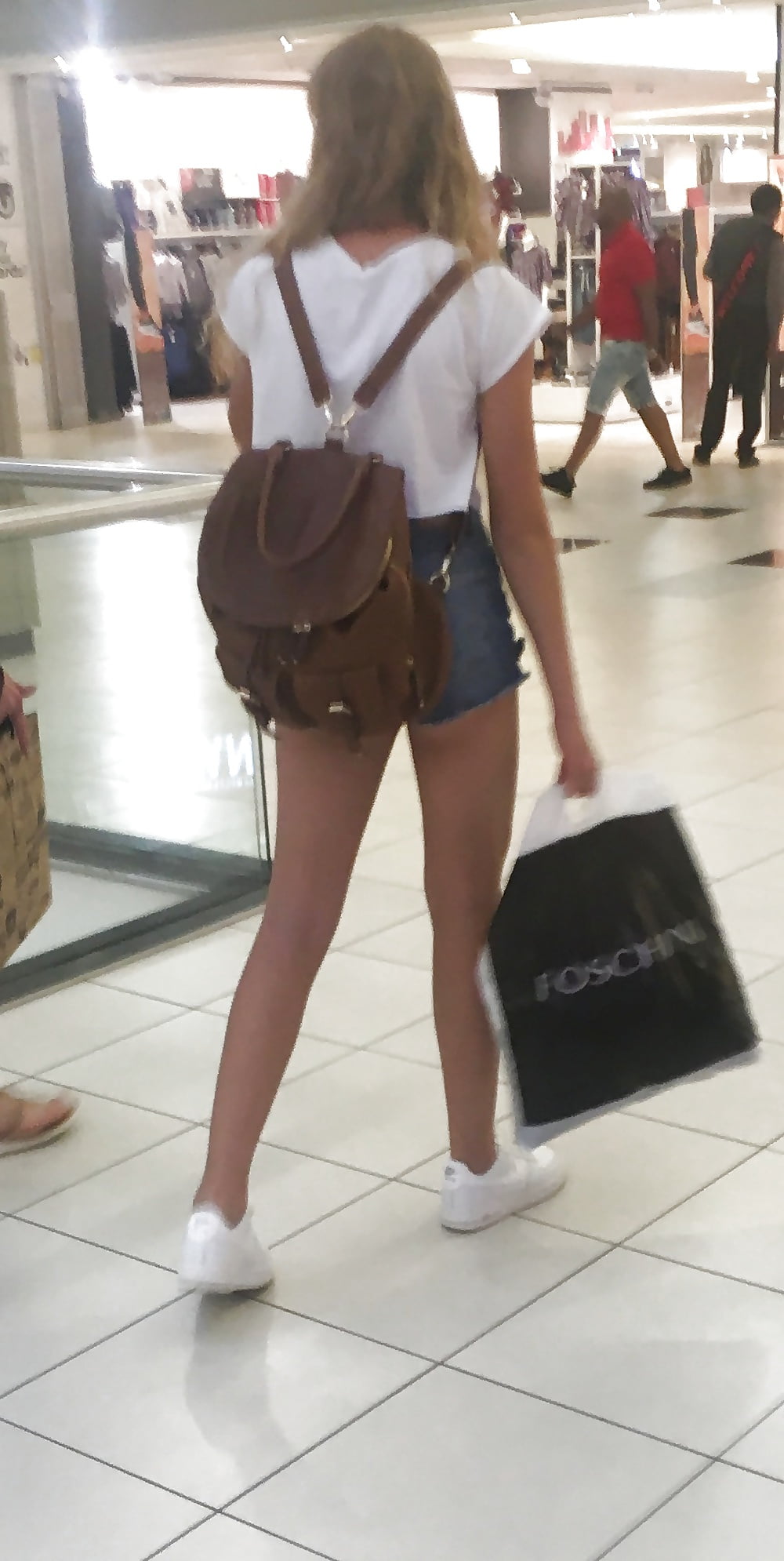 Sex Smoking hot 18 year old blonde mall teen image