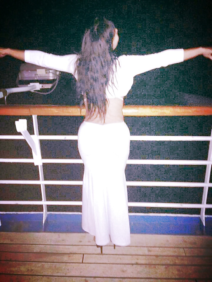 Sex Mature Mom On Vacation image