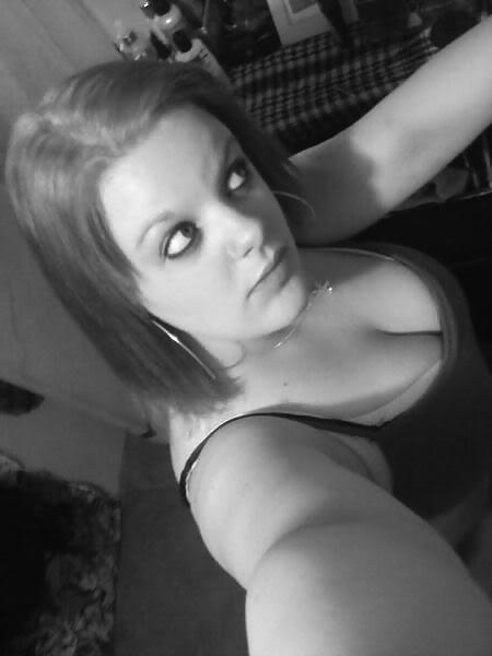 Sex Teen Cleavage - Dressed image