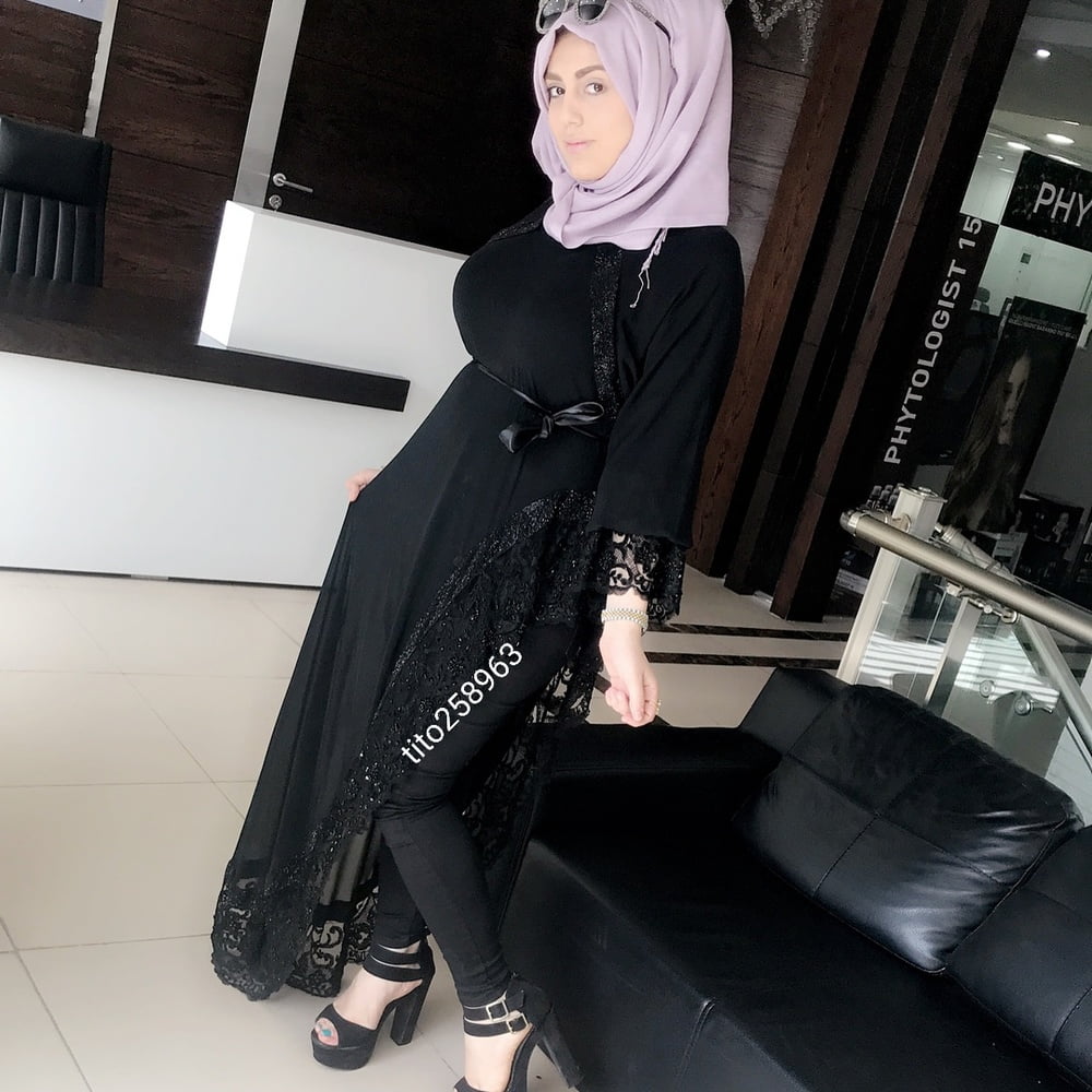 Sexy Hijab Girl Adult Photo