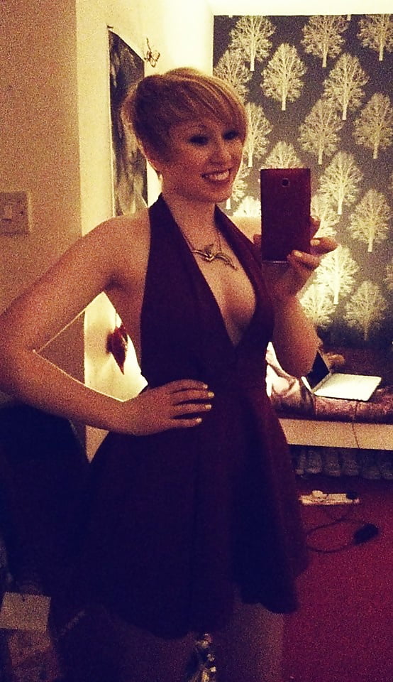 Sex Facebook short haired hotties P3 image