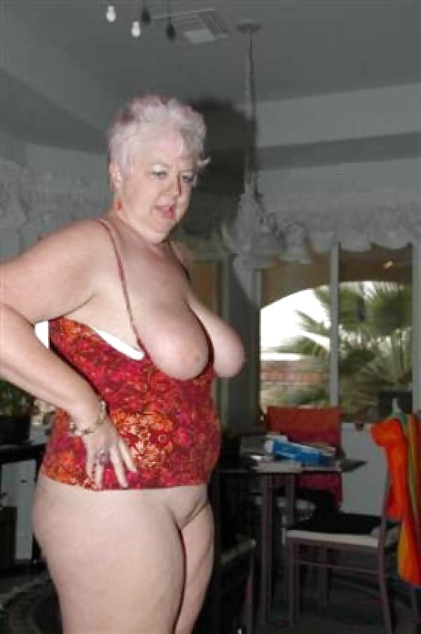 Sex Pink Haired Mature Lady image