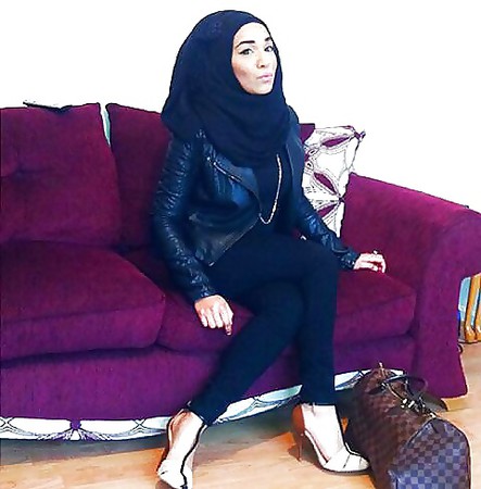 Hijabi Whores for your CUM Tributes 8