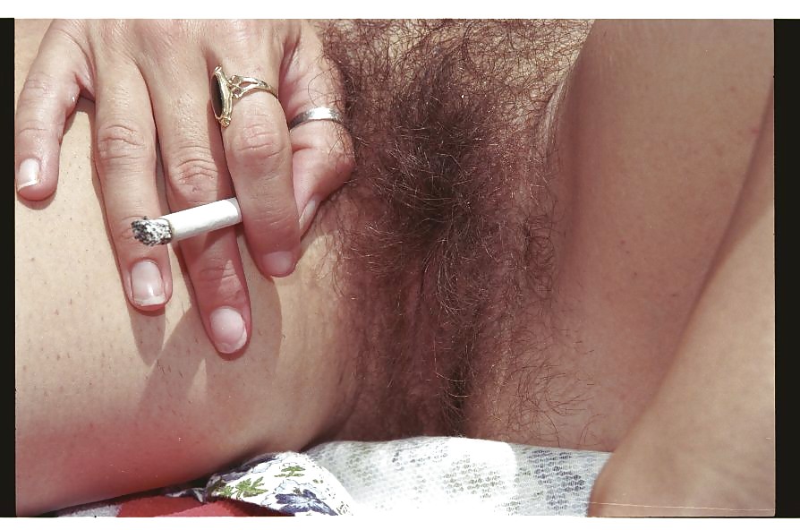 Sex HAIRY MATURE FLASHER image