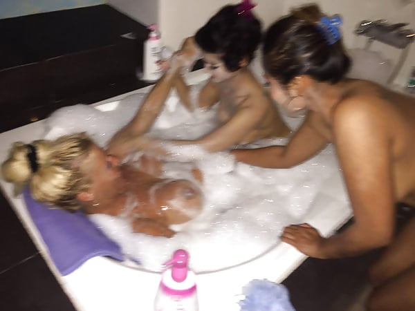 Sex Dutch blonde milf on vacation in Thailand image