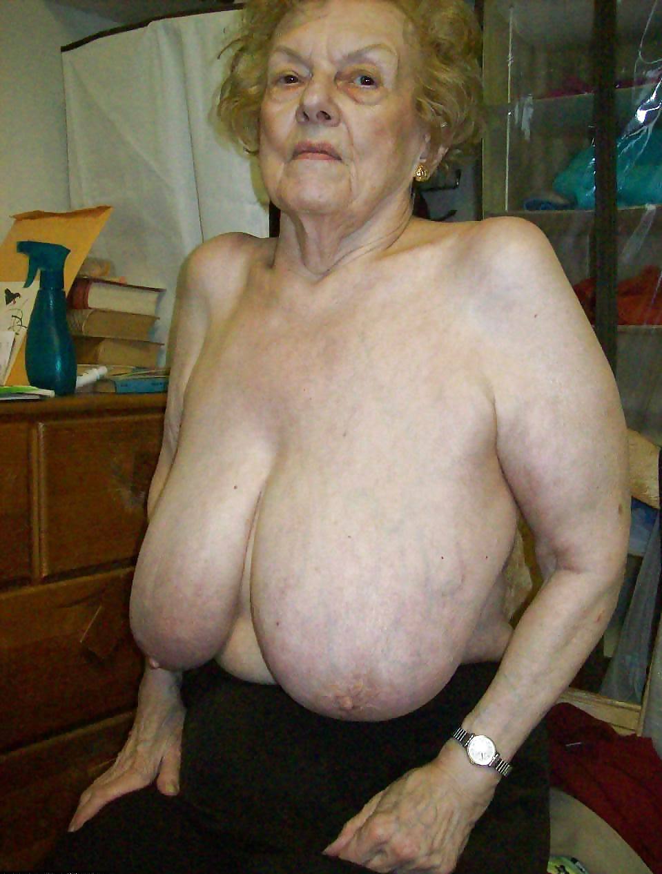 Sex Big Tits Grannies image