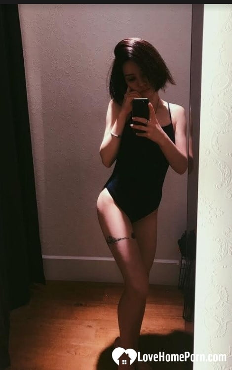 Petite teen loves showing off her thighs - 41 Photos 