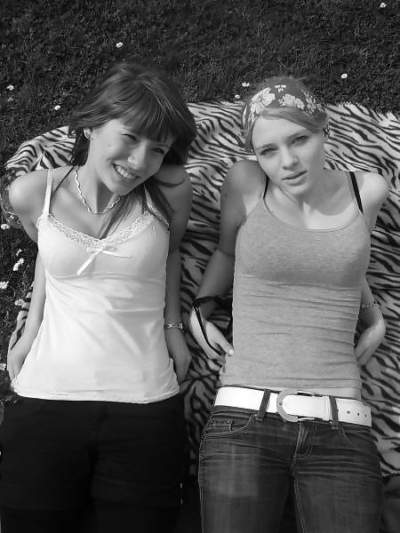 Sex Welche ist geiler (Which one is hotter) 3 ? image