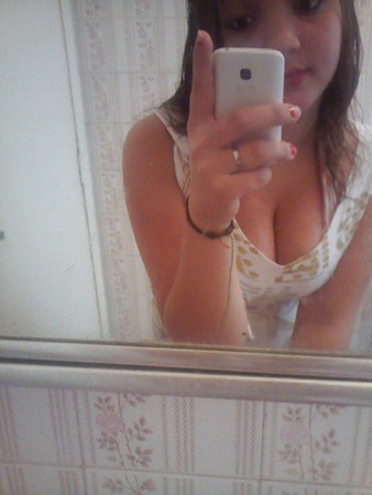 #selfie my cousine cyrine big boobs