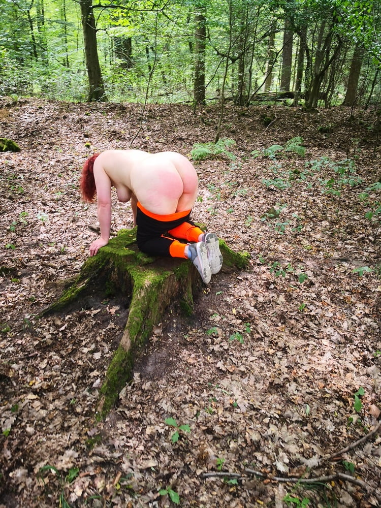 Bare naked tits and ass in the woods - 23 Photos 
