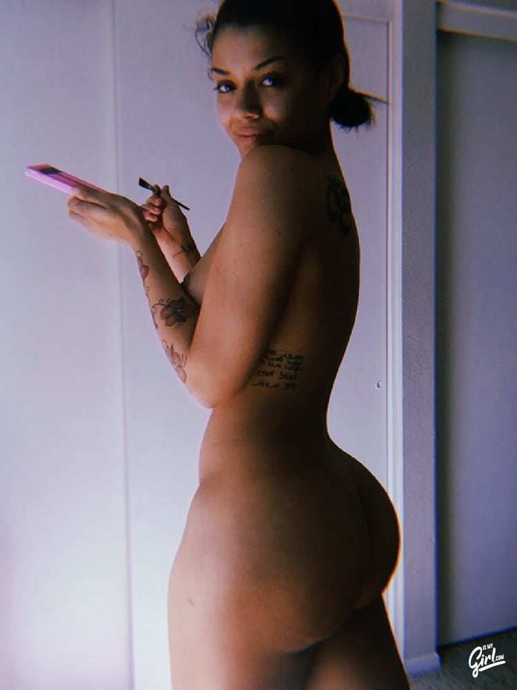 TheOnlySafarii Nude Leaked (2 Videos + 109 Photos) 385