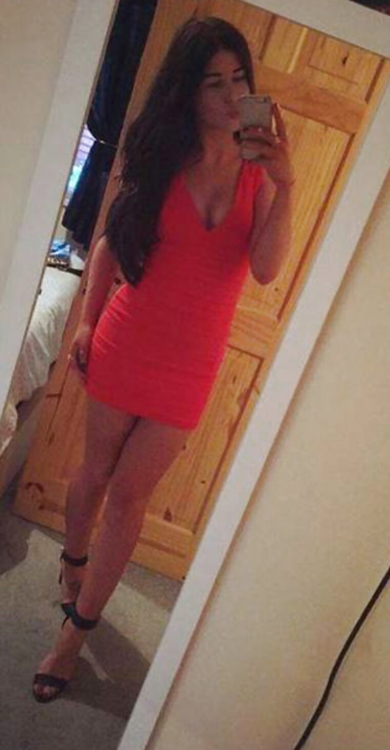 Sex Irish Yuss Pt12 Tinder Sluts. image