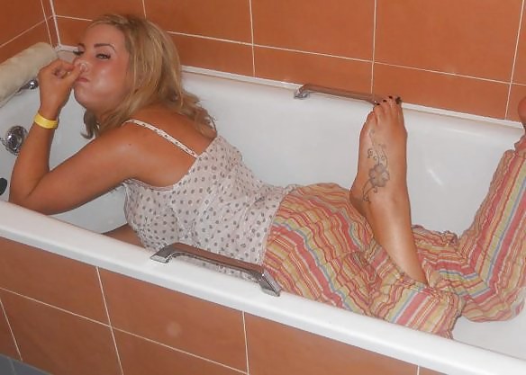 Sex SmutDates Username:  AMYAZEscort image