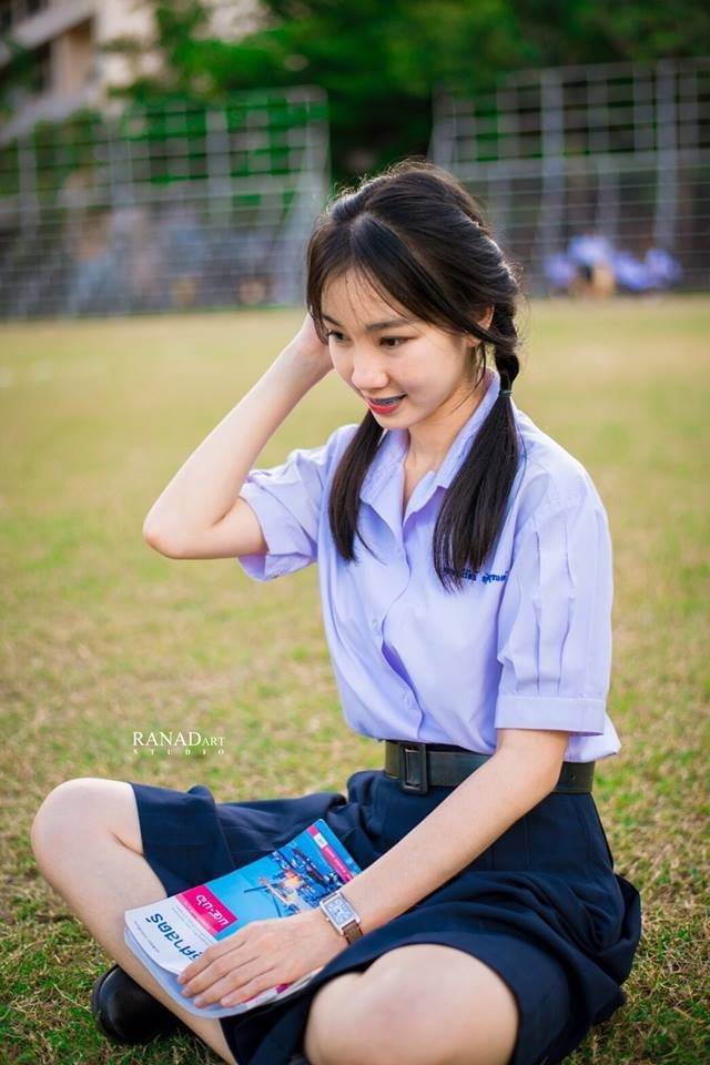 Exposed Asian Schoolgirl - 75 Photos 