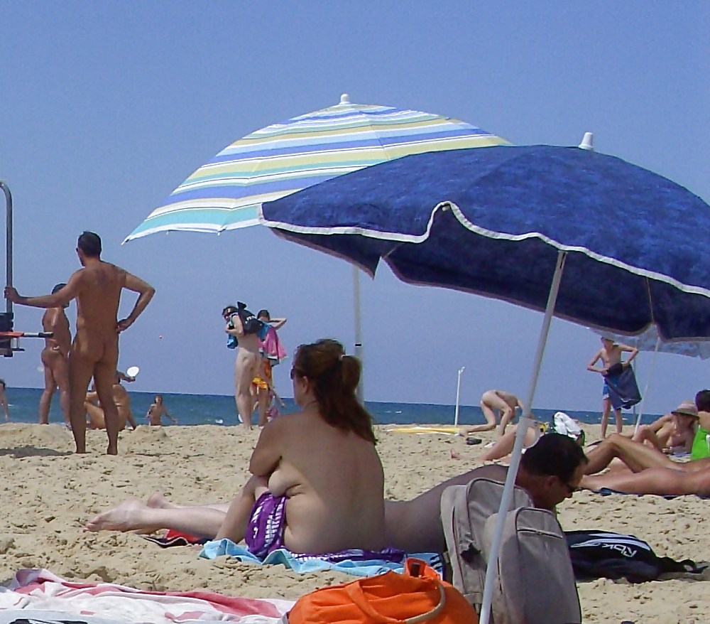 Sex Biarriz naked beach 2011 image