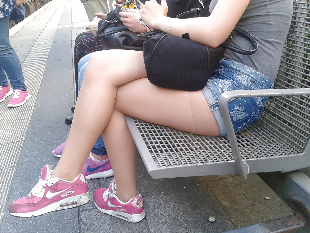 Sex Amateur Legs image