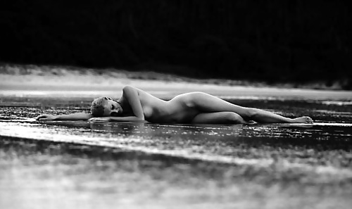 Sex Erotic Beach Babes - Session 1 image
