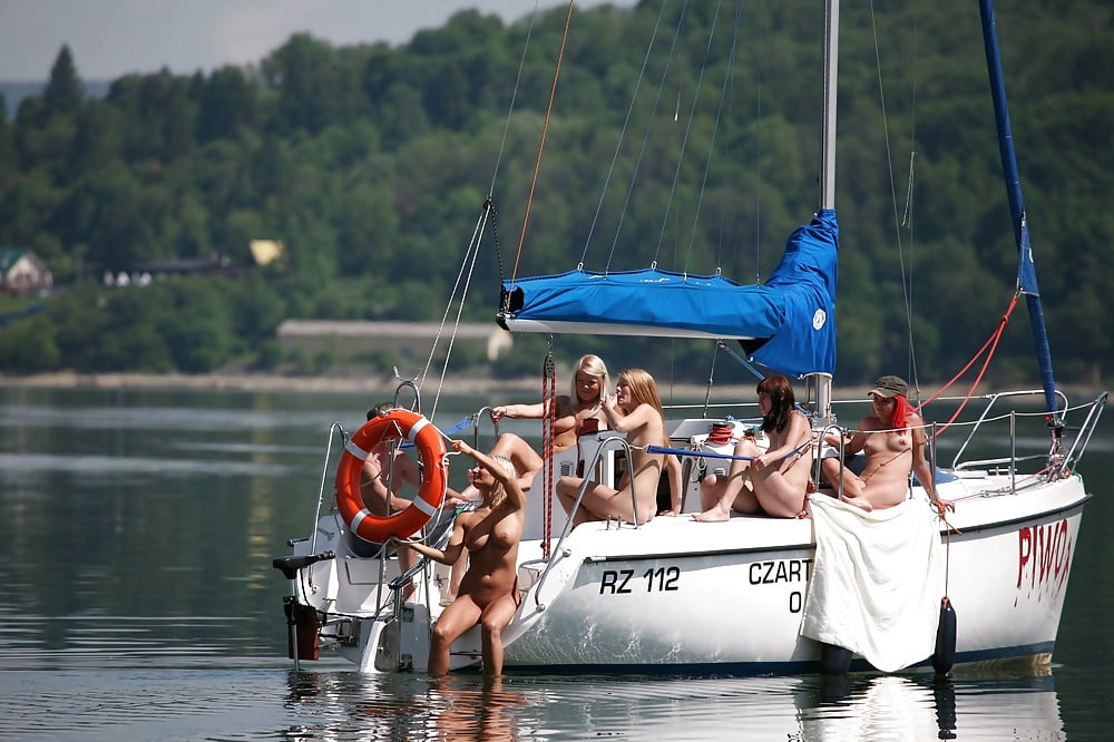 Sex Hot Nude Amateurs Posing on Yacht image