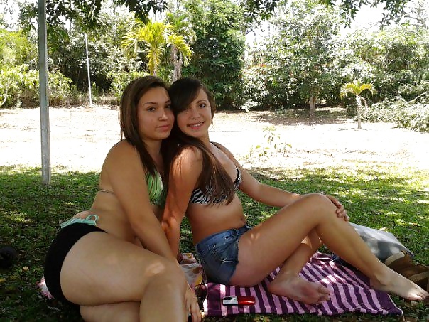 Sex Amateur latina with big tits image