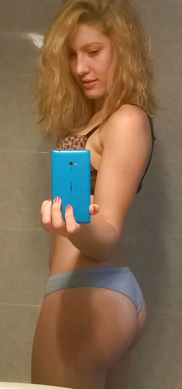 Sex Hot italian teen amateur selfies image