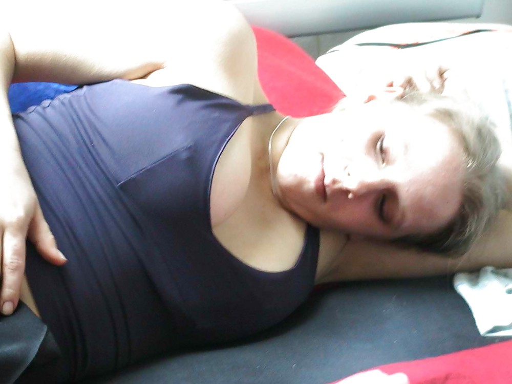 Sex Busty Natural Teen Toni image